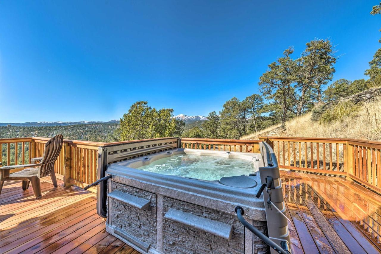 Mountains Majesty Cabin With Hot Tub And Mtn Views! Vila Ruidoso Exterior foto